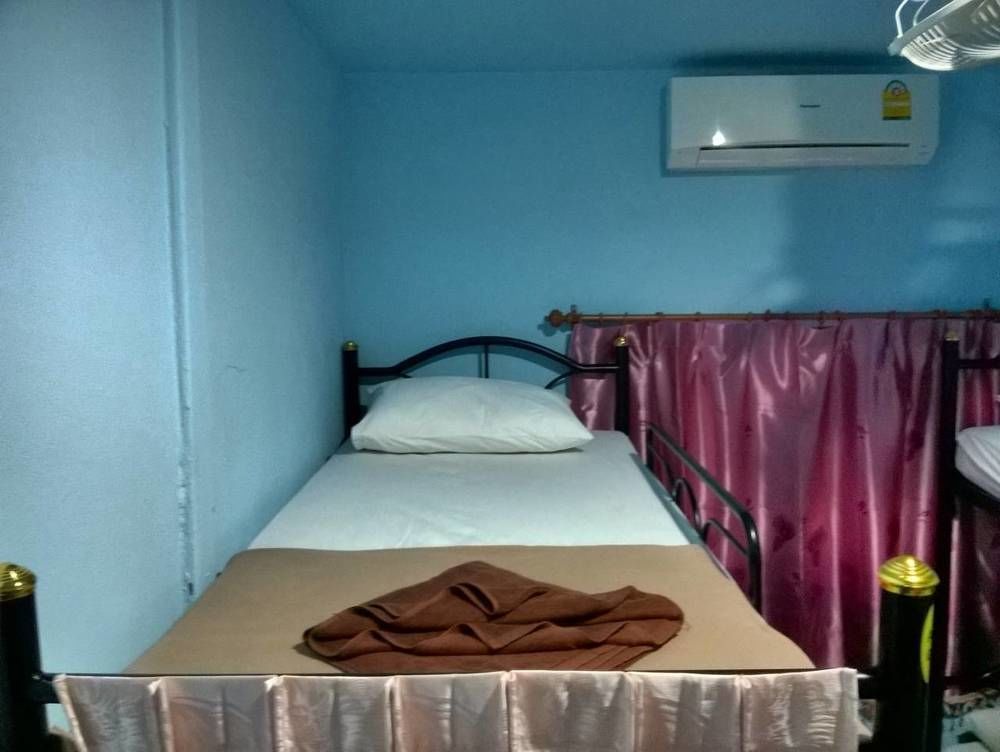 Baan Mook Anda Hostel Koh Lanta Bagian luar foto