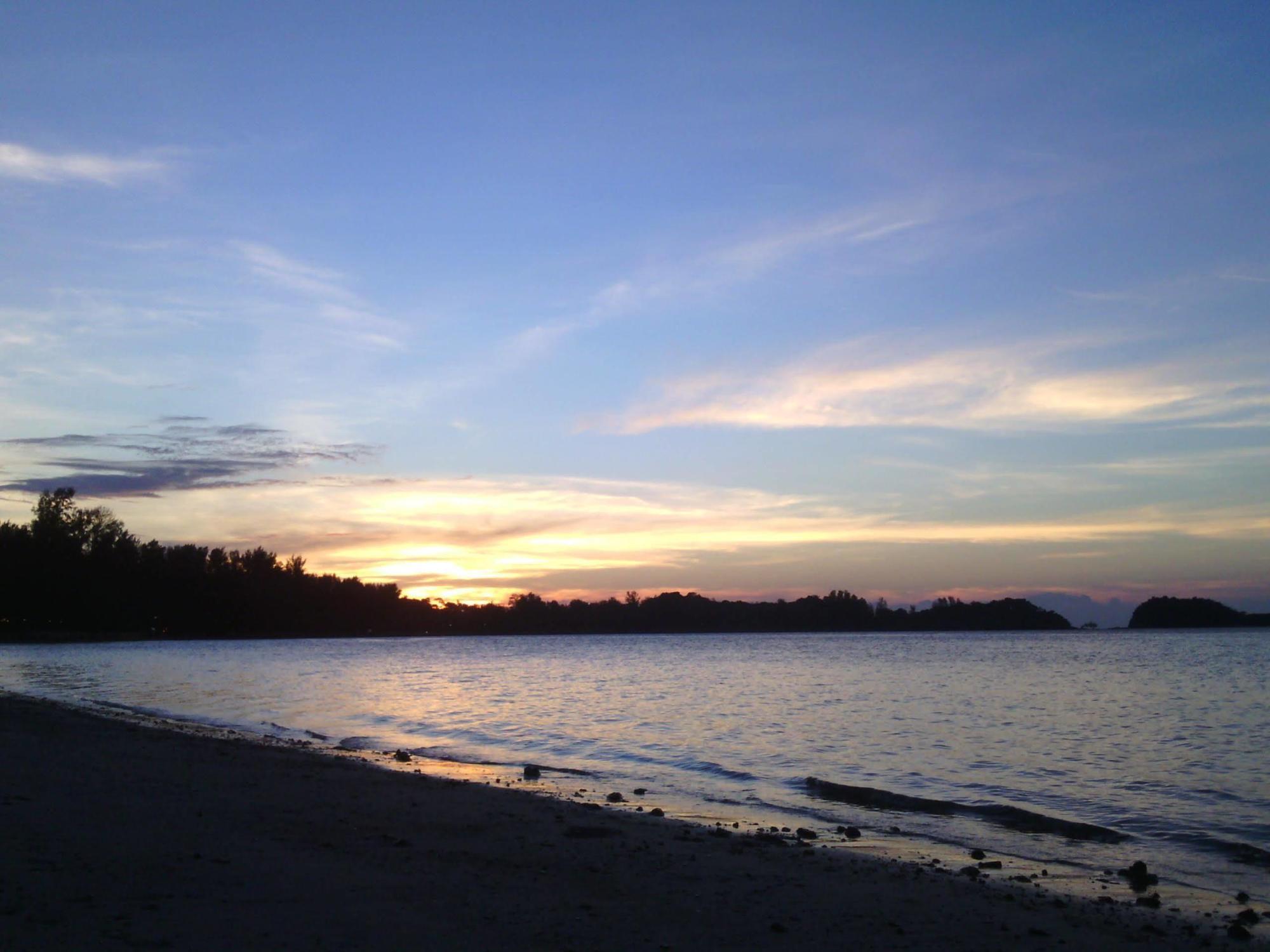 Baan Mook Anda Hostel Koh Lanta Bagian luar foto